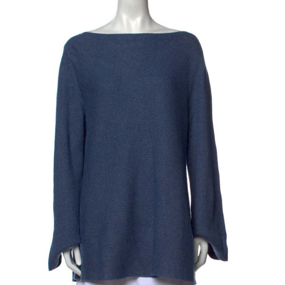 Lafayette 148 sweater in blue